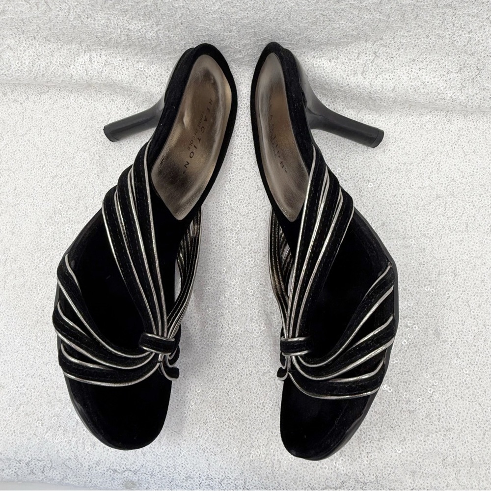 Kenneth Cole Reaction Black Velvet Metallic Trim Slip-On Heeled Sandals Size 8 - Picture 2 of 11